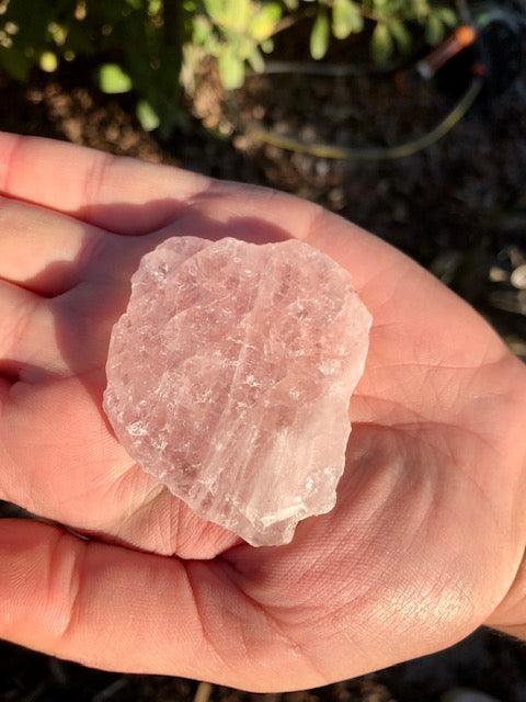 Quarzo Rosa Grezzo - Stregadellemele Crystal Shop